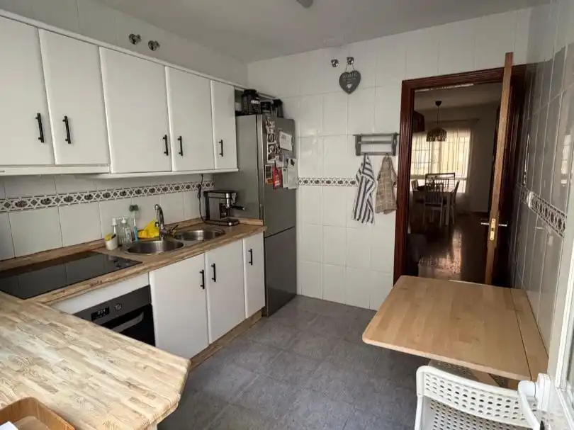 Küche von Haus oder Chalet zum Verkauf in Güevéjar mit Privatgarten, Terrasse und Abstellraum