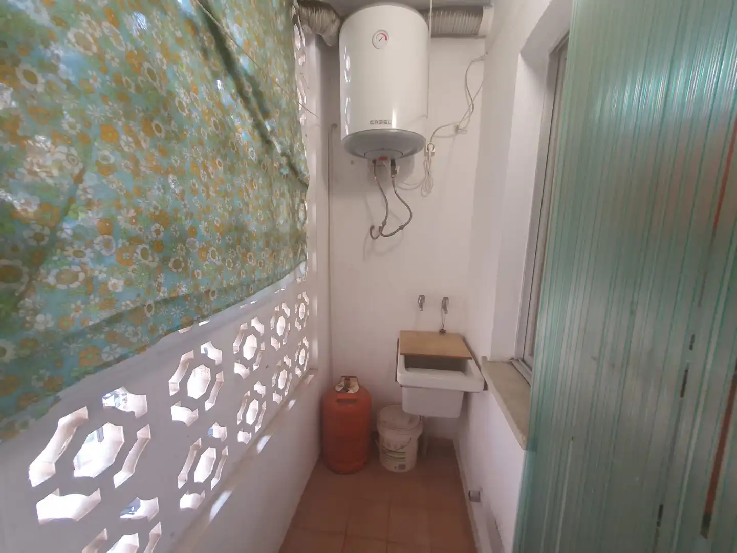 Bany de Pis en venda en Puertollano amb Calefacció, Terrassa i Moblat