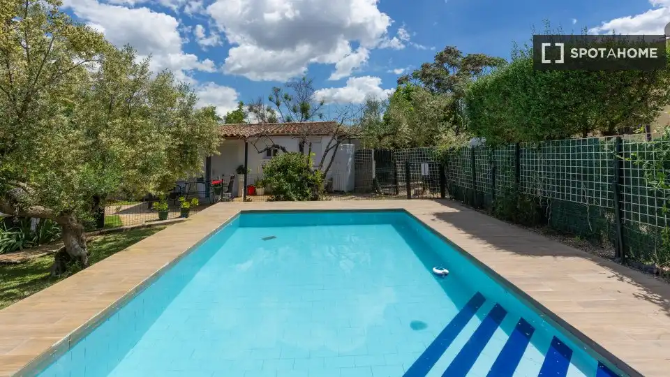Swimming pool of Apartments for share in Muro de Alcoy  with Air Conditioner, Terrace and Furnished