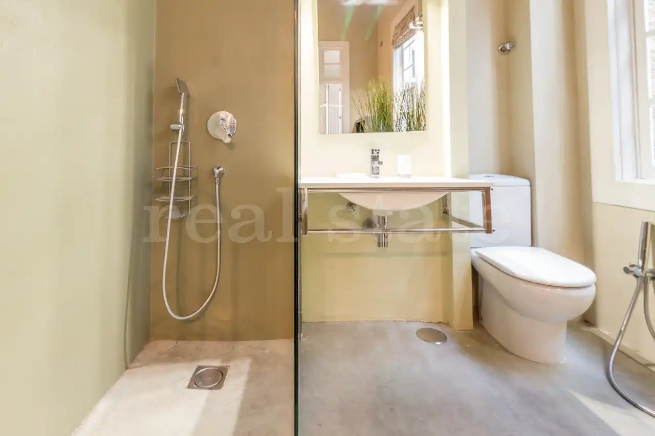 Baño de Casa o chalet de alquiler en Las Palmas de Gran Canaria con Aire acondicionado, Calefacción y Amueblado