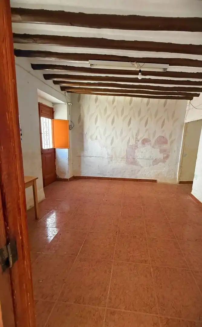 Detached homes for sale in Alfarnate  with Private garden and Terrace