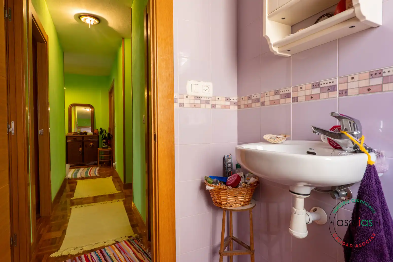 Baño de Piso en venta en Gijón  con Calefacción y Parquet