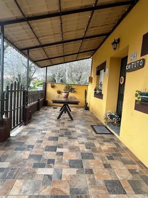 Terraza de Casa o chalet en venta en Salas con Jardín privado, Terraza y Amueblado