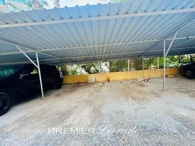 Parking de Piso en venta en L'Alfàs del Pi con Aire acondicionado, Terraza y Balcón