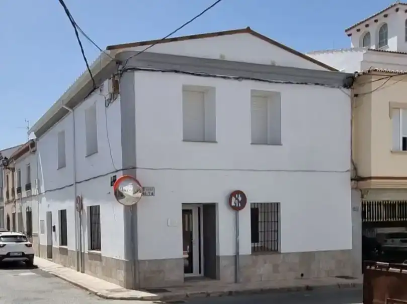 Vista exterior de Pis en venda en Campillos amb Aire condicionat, Jardí privat i Traster