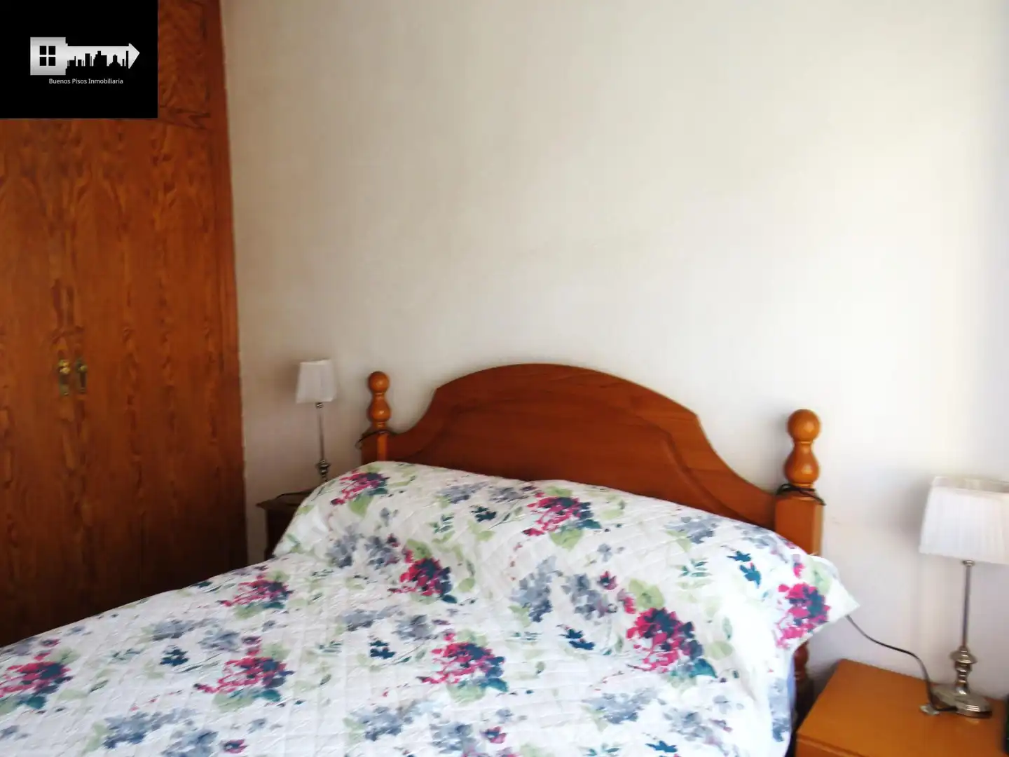 Habitación de Piso en venta en Alicante / Alacant con Aire acondicionado, Calefacción y Jardín privado