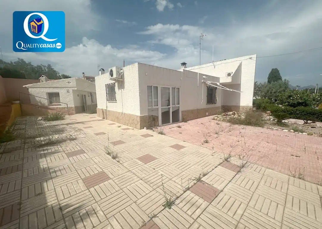 Vista exterior de Casa o chalet en venta en Mutxamel con Aire acondicionado, Calefacción y Terraza