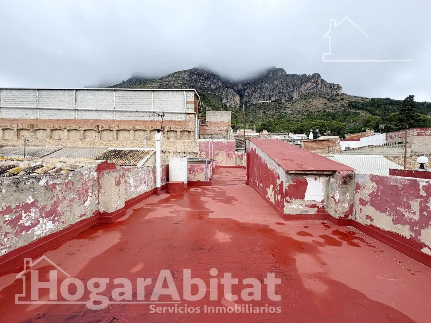 Vista exterior de Casa o xalet en venda en Tavernes de la Valldigna amb Terrassa i Traster