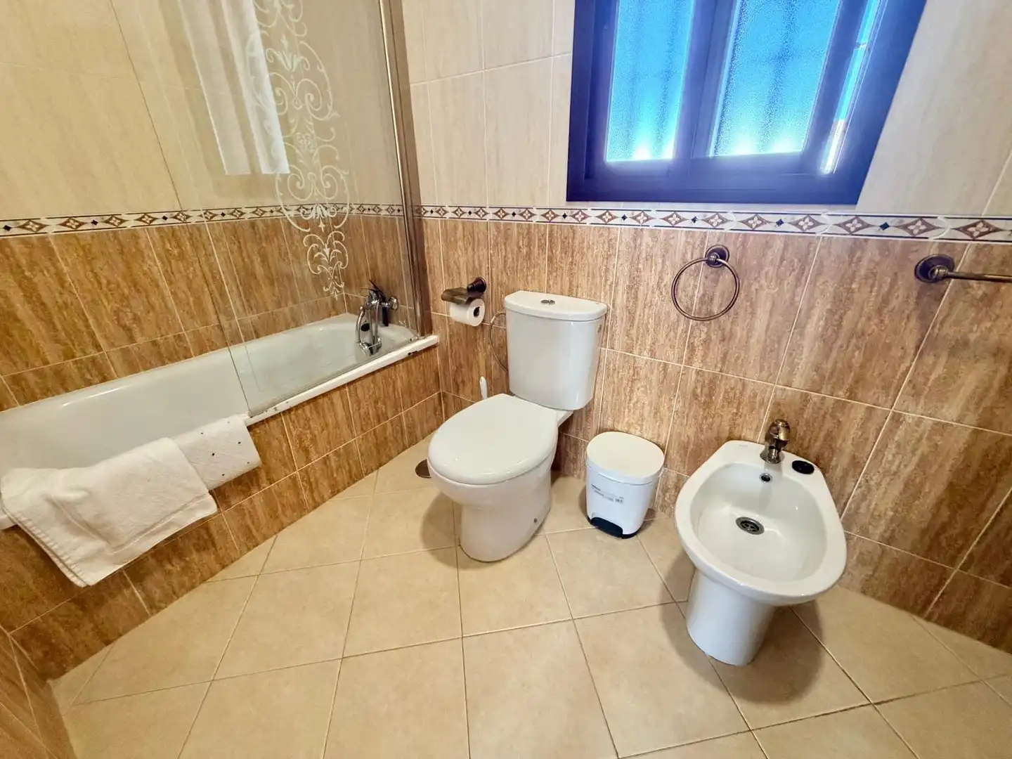 Baño de Casa o chalet en venta en Chiclana de la Frontera con Jardín privado, Terraza y Piscina