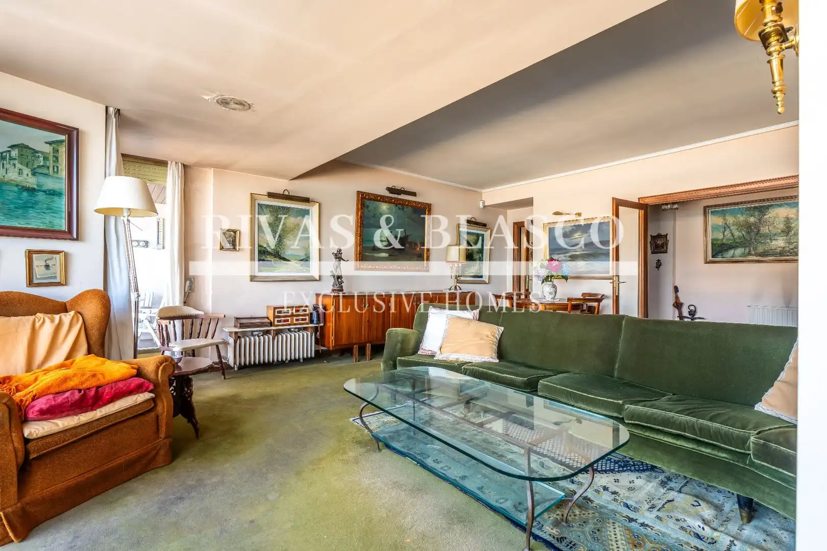 Living room of Apartments for sale in Donostia - San Sebastián   with Heating and Storage room