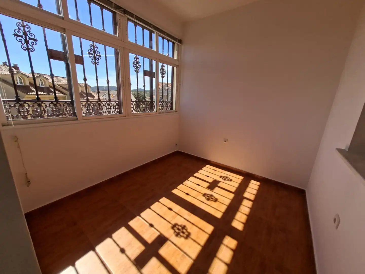 Bedroom of Houses for sale in Plasencia  with Air Conditioner