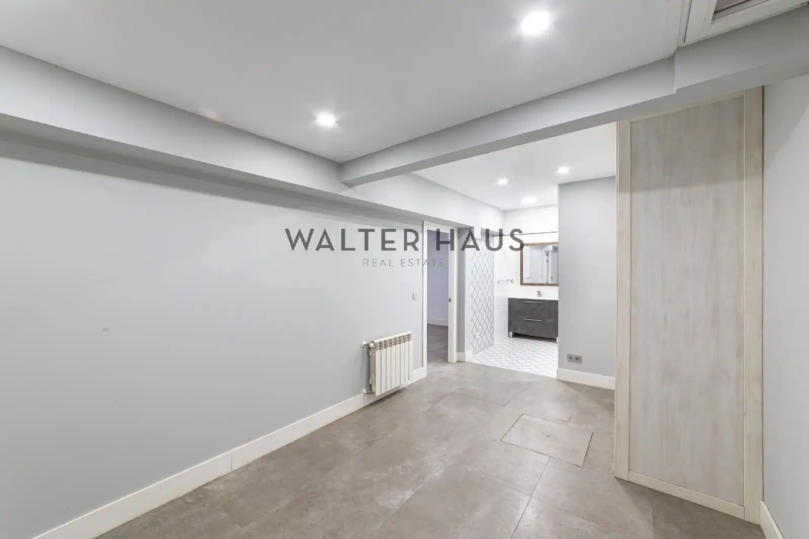Dúplex en venta en Madrid con Calefacción, Horno y Lavadora