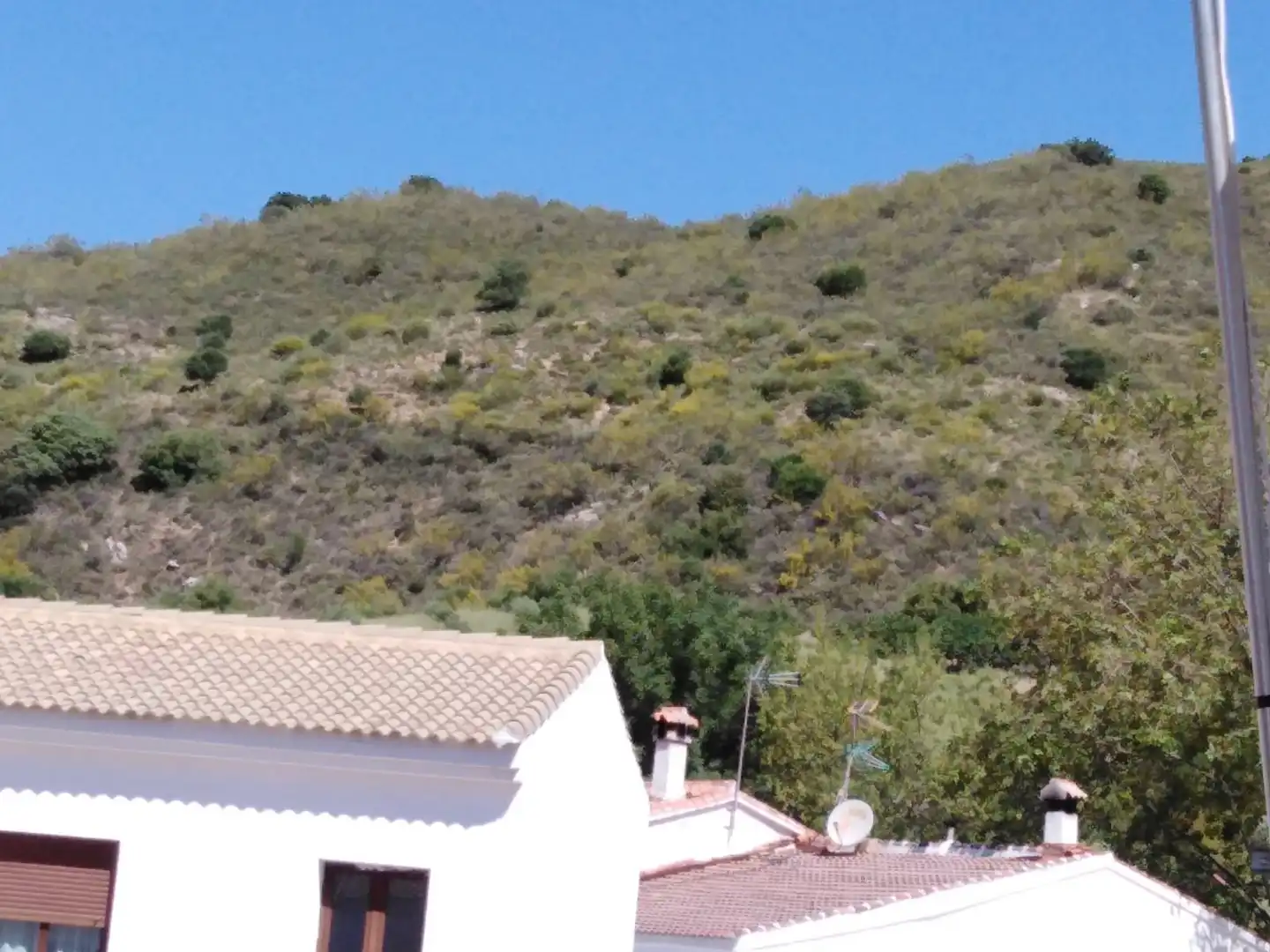 Vista exterior de Casa adosada en venda en Atajate amb Aire condicionat, Calefacció i Traster