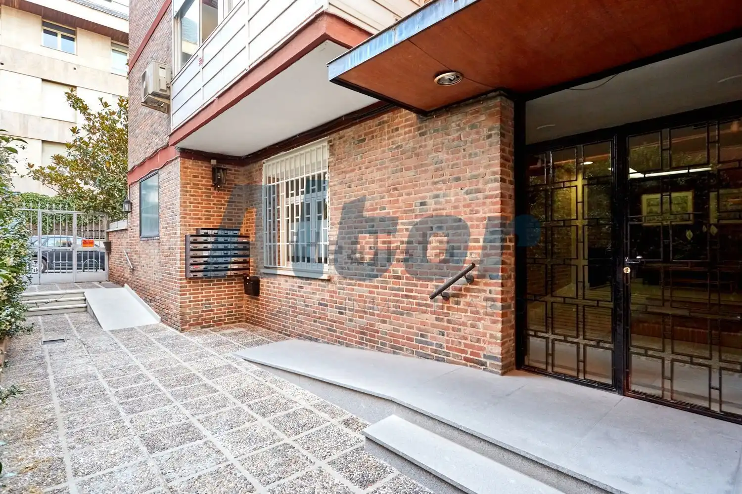Flat for rent in DE CONCHA ESPINA, El Viso