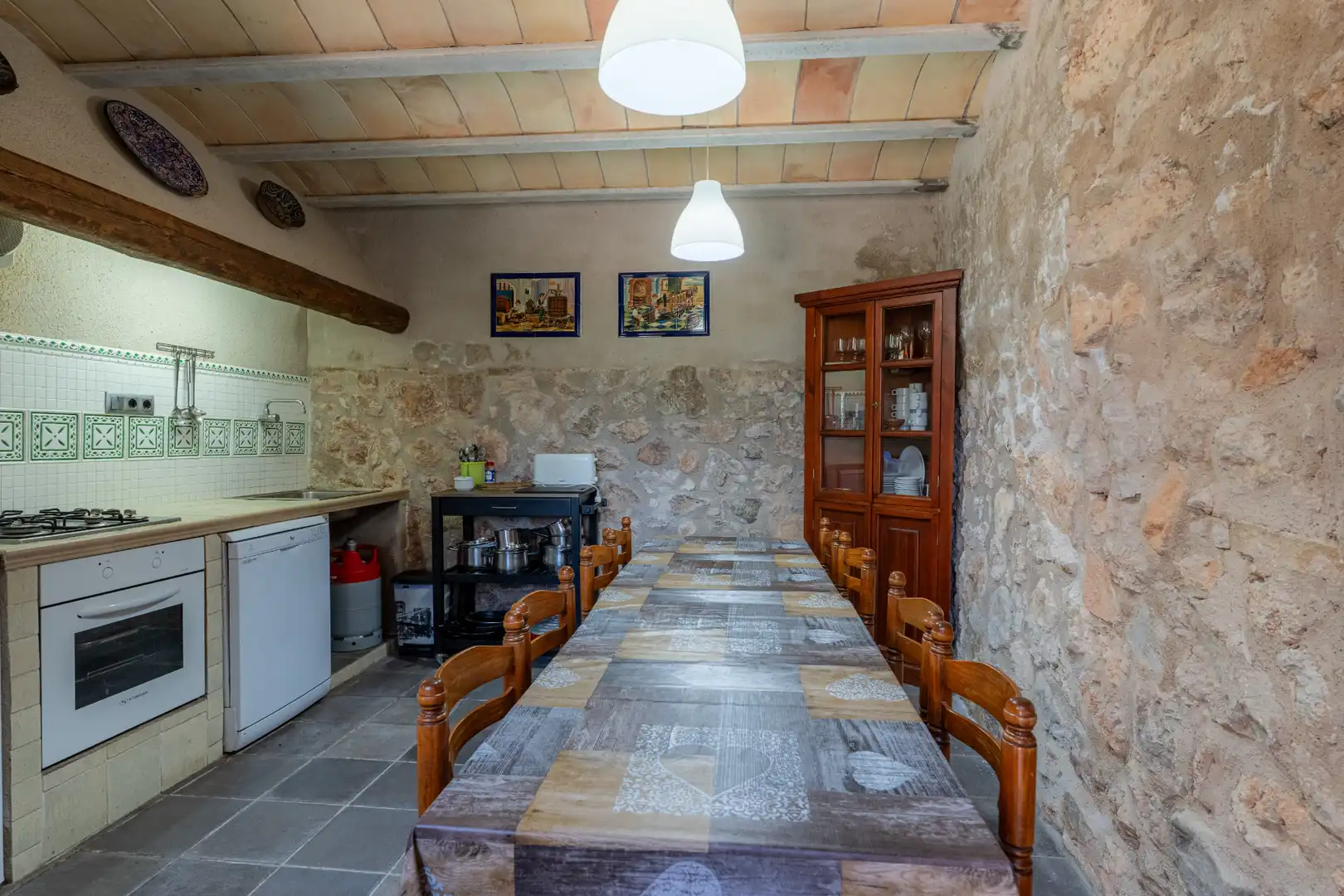 Kitchen of Houses for sale in Montblanc  with Air Conditioner, Heating and Private garden