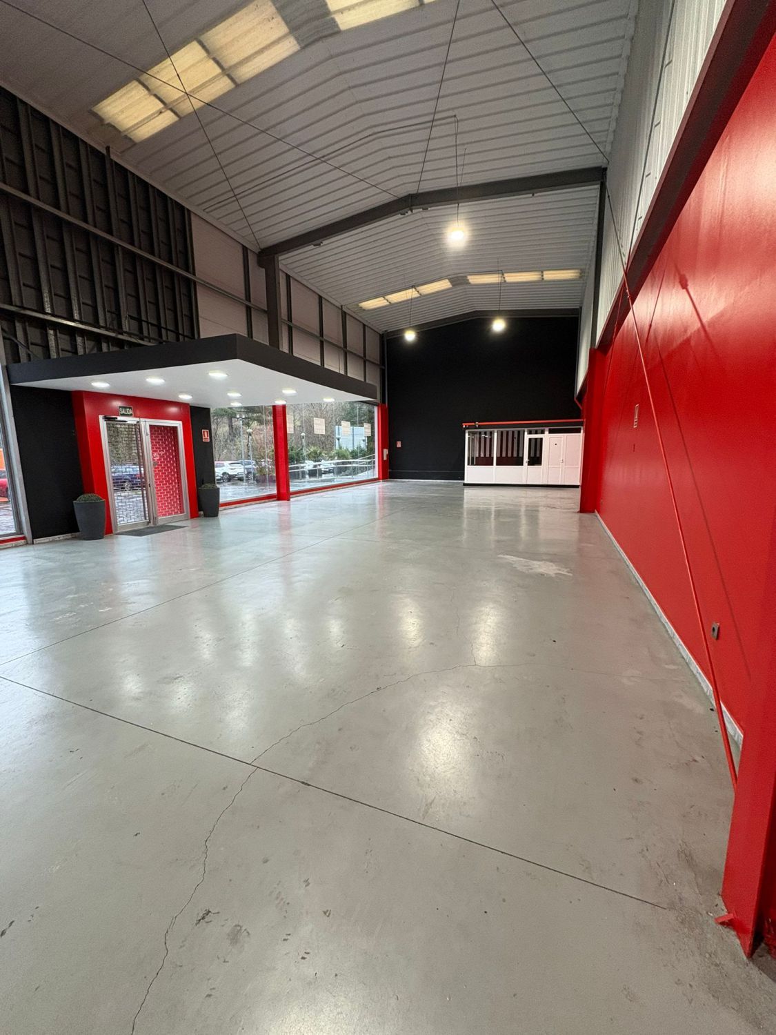 Industrial buildings to rent in Balmaseda