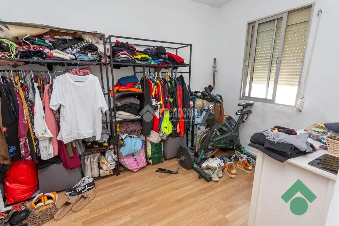 Flat for sale in Algeciras  with Furnished