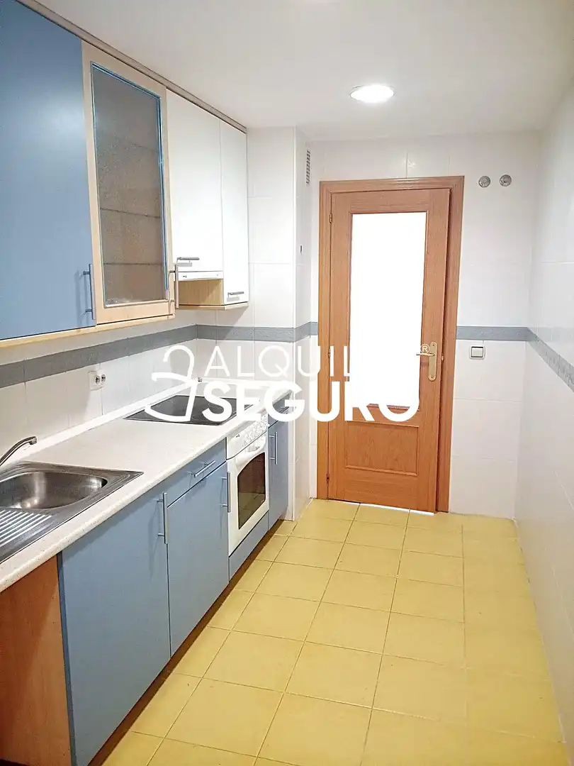 Flat with pool to rent in Manuel Azaña, imagen 9