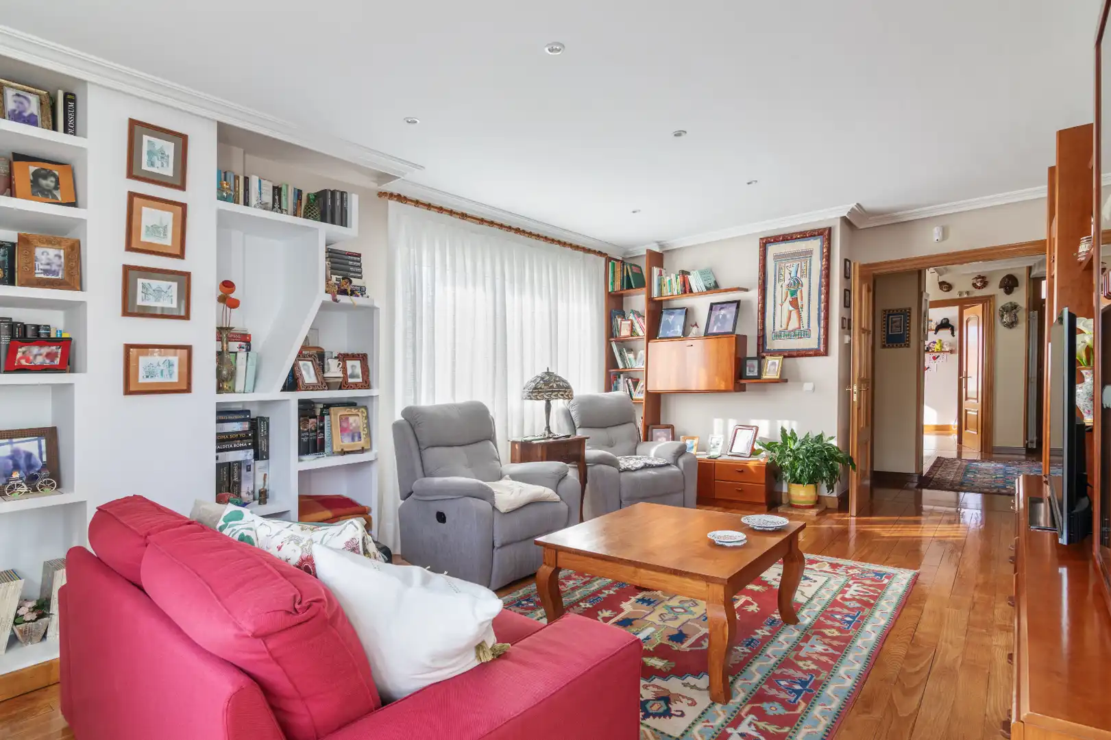 Living room of Houses for sale in Oviedo   with Heating, Private garden and Parquet flooring