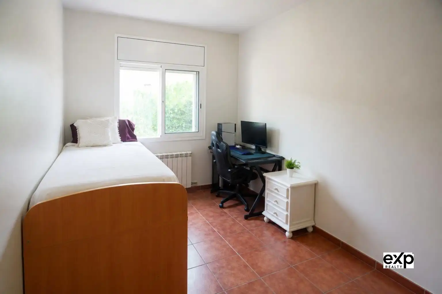 Schlafzimmer von Haus oder Chalet zum Verkauf in Calafell mit Heizung, Privatgarten und Terrasse