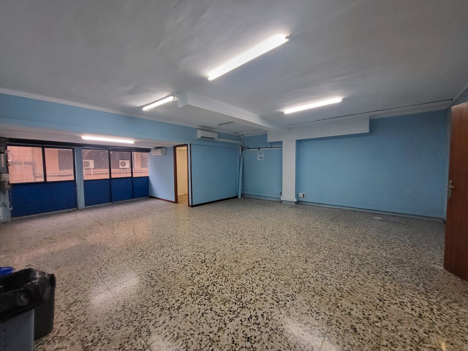 Oficina de lloguer en L'Hospitalet de Llobregat amb Aire condicionat i Calefacció