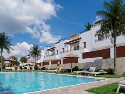 Piscina de Casa o xalet en venda en Orihuela amb Aire condicionat, Calefacció i Jardí privat