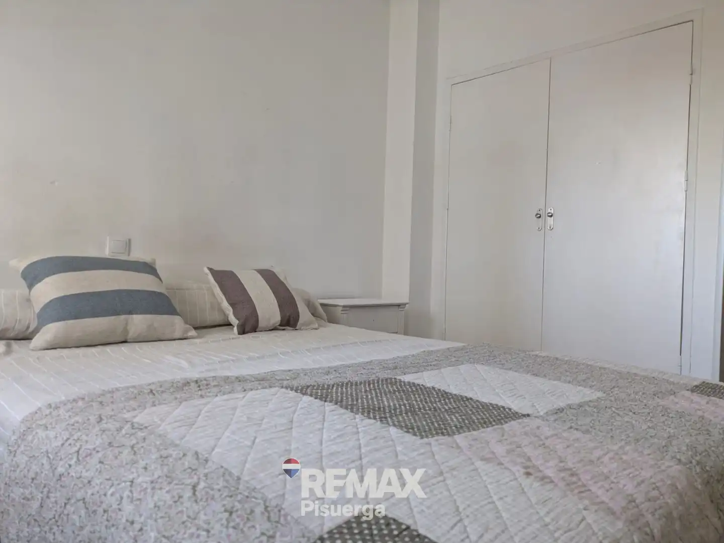 Bedroom of Flat for sale in Valladolid  with Heating