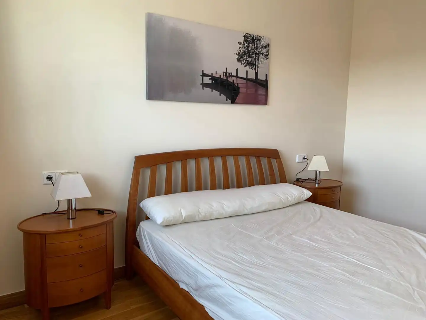 Habitación de Apartamento de alquiler en  Logroño con Calefacción, Terraza y Amueblado