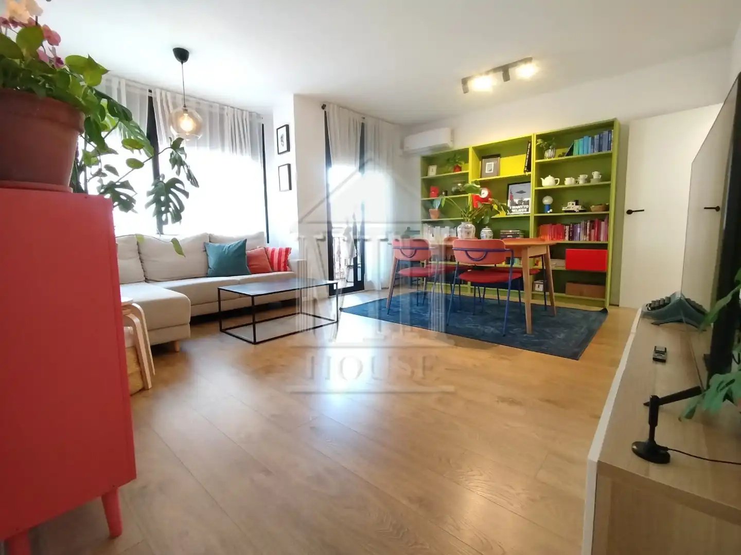 Sala de estar de Piso en venta en Badalona con Aire acondicionado, Calefacción y Parquet