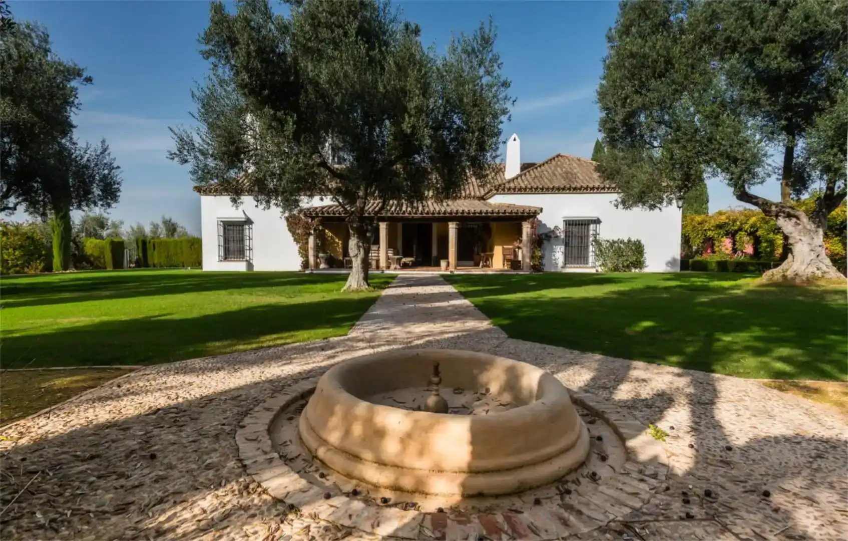 Jardí de Finca rústica en venda en Mairena del Aljarafe amb Aire condicionat, Jardí privat i Parquet