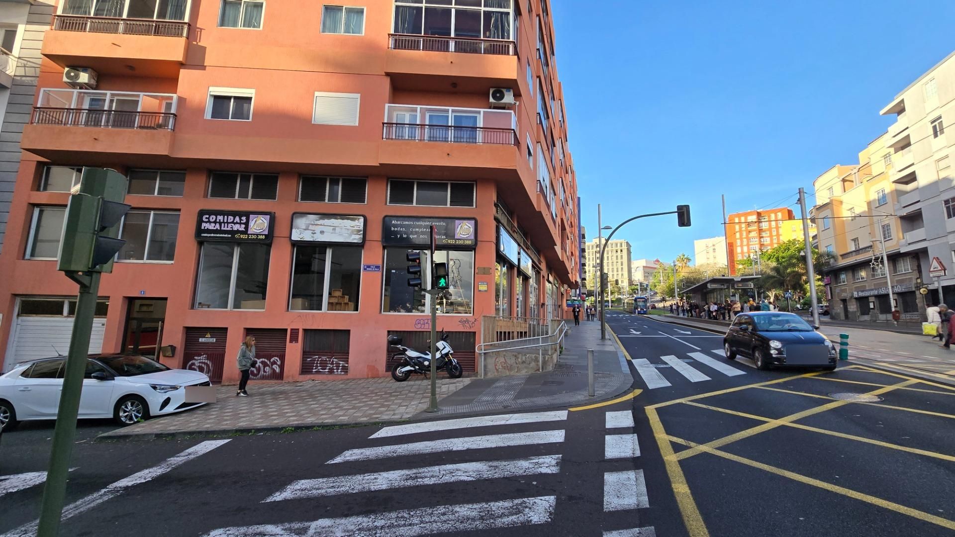 Exterior view of Garage for sale in  Santa Cruz de Tenerife Capital