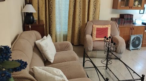 Foto 3 de Piso en venta en Calle Núcleo Residencial la Paz, 41, La Paz - Las Américas, Linares