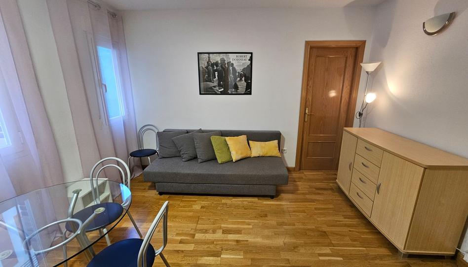 Foto 1 de Apartament de lloguer a Dolores Bejarano, Valdeacederas, Madrid