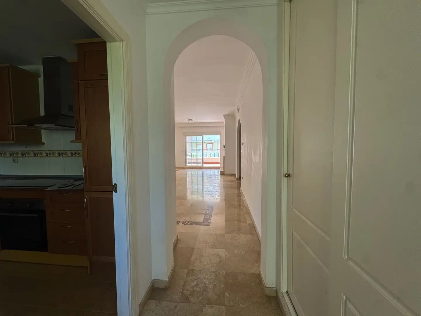 Apartamento en venta en Marbella con Terraza y Piscina comunitaria