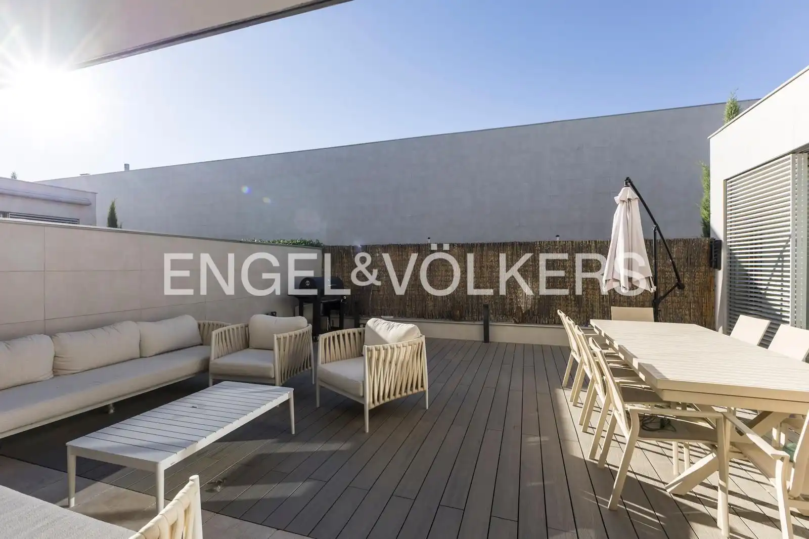 Maison mitoyenne avec terrasse à louer à Urbanización La Moraleja, imagen 16