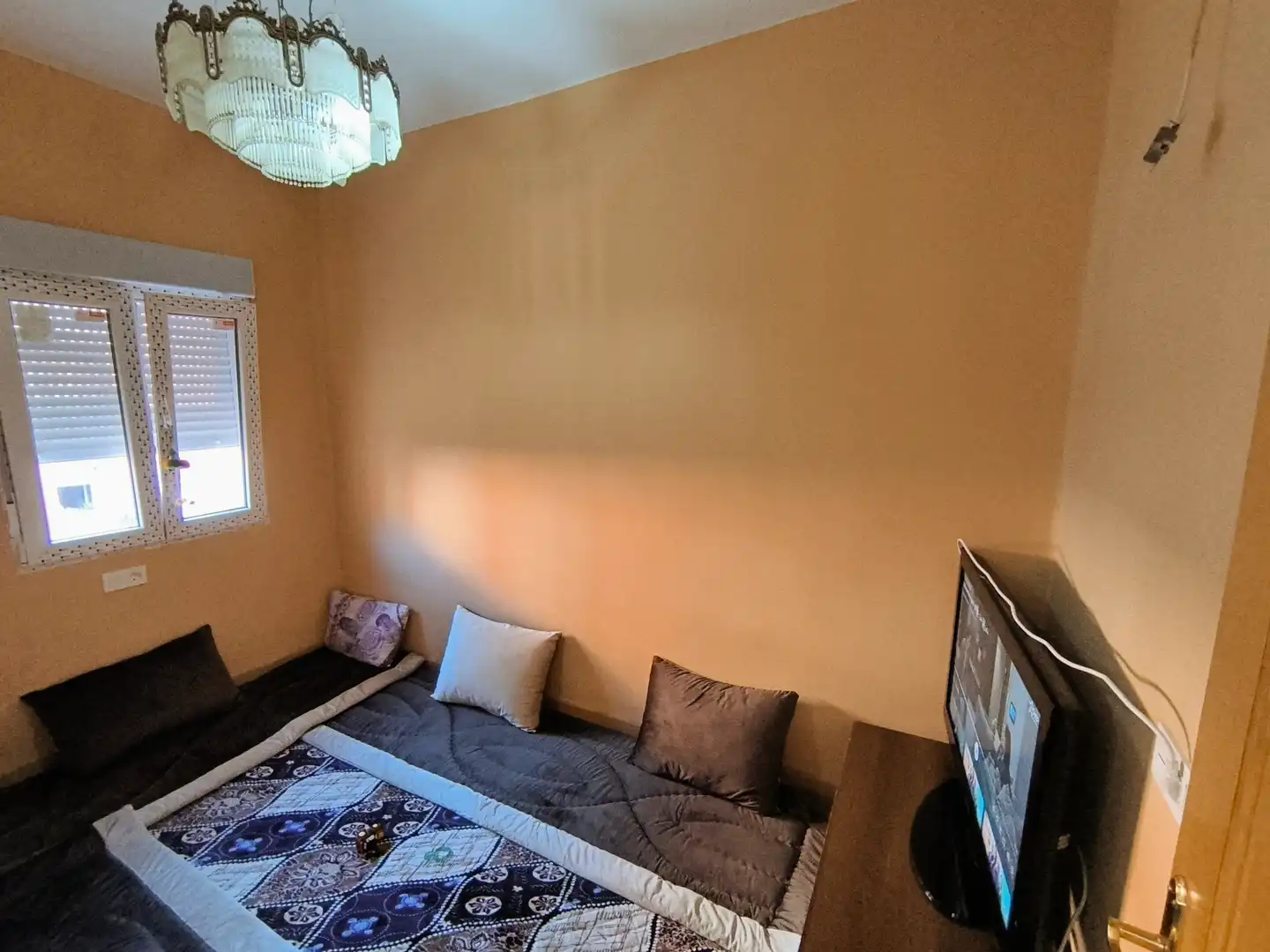 Bedroom of Flat for sale in Venta de Baños  with Heating, Terrace and Furnished