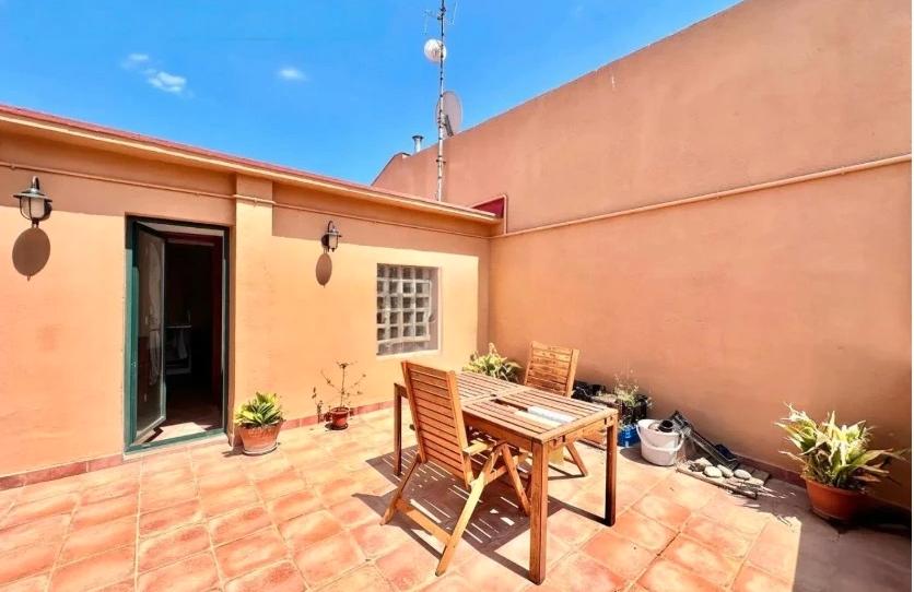 Foto 1 de Dúplex en venda a Carrer de Sant Domènec, Eixample, Girona