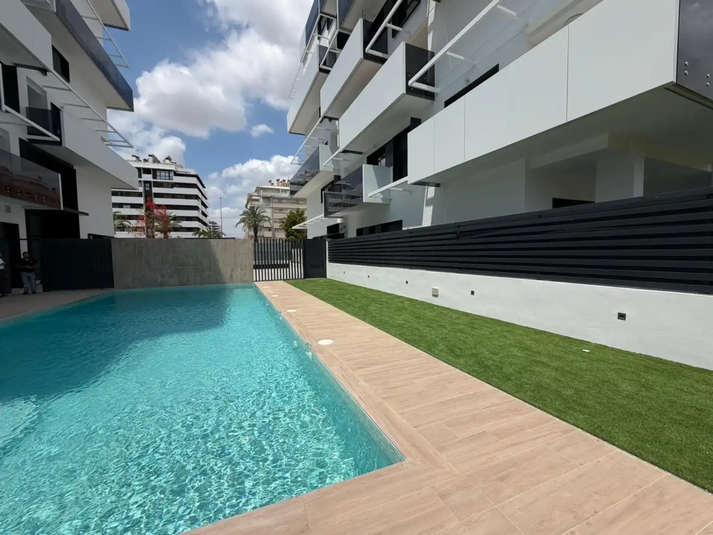 Swimming pool of Flat for rent in Murcia  with Air Conditioner, Heating and Storage room