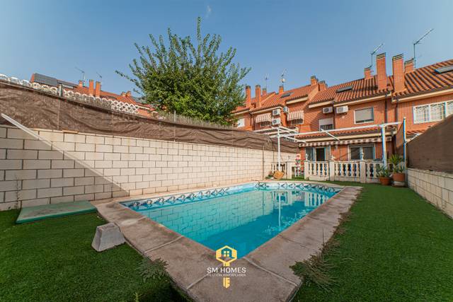 Casa-chalet en Venta en Calle de Dublín en Mejorada del Campo