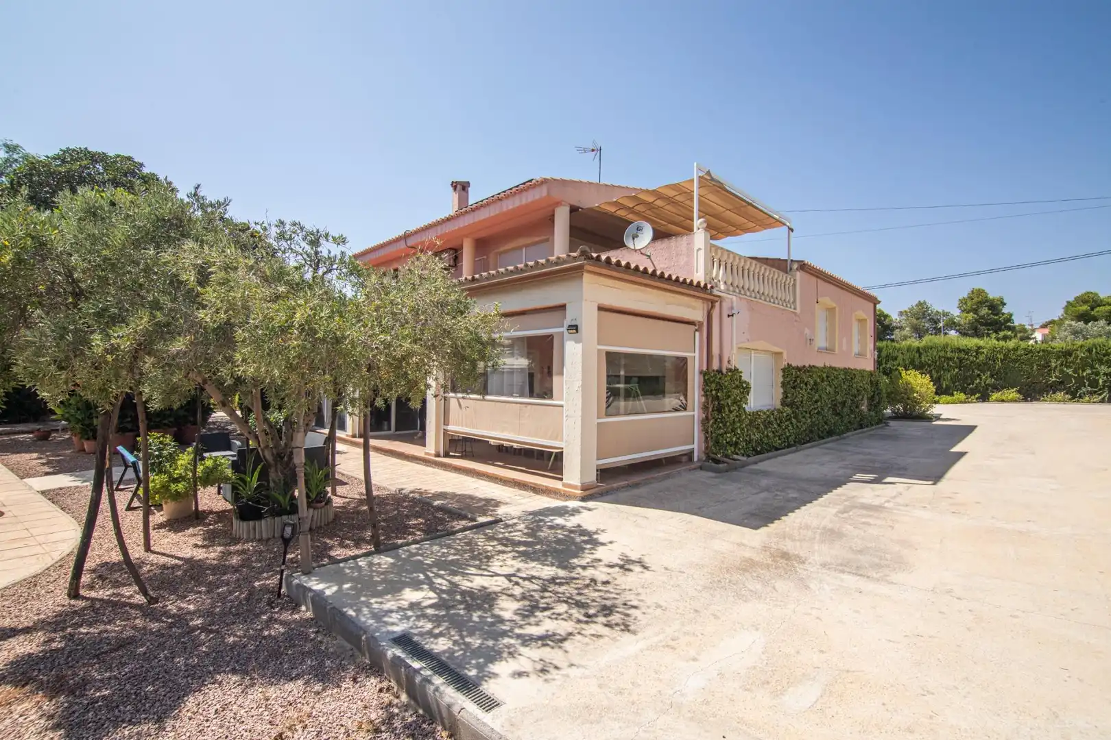 Exterior view of Houses for sale in Elche / Elx  with Air Conditioner, Heating and Private garden