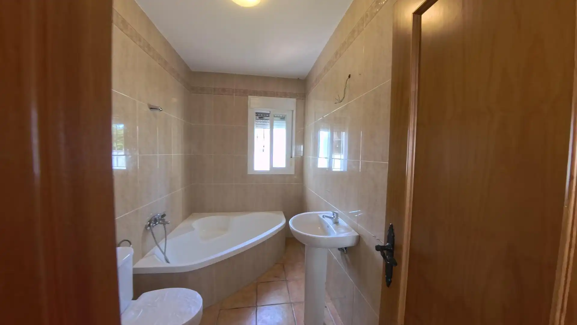 Bany de Casa o xalet en venda en Chiclana de la Frontera amb Jardí privat