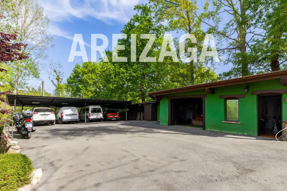 Parking de Casa o chalet en venta en Errenteria con Calefacción, Terraza y Piscina