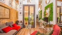 Living room of Flat to rent in  Barcelona Capital  with Air Conditioner, Heating and Parquet flooring