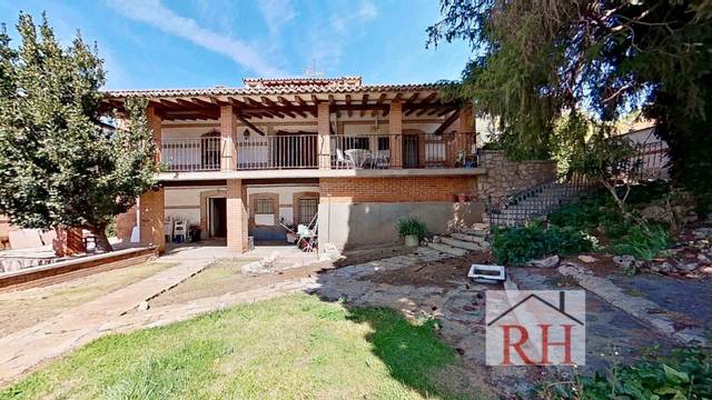 Casa-chalet en Venta en Plaza General Vives en Centro