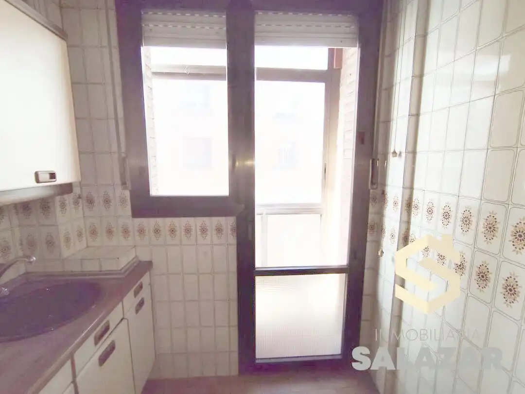 Schlafzimmer von Wohnung zum Verkauf in Bilbao  mit Heizung