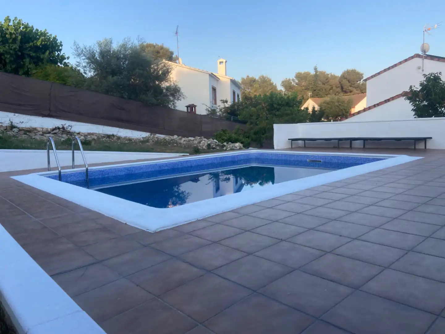 Piscina de Casa o xalet en venda en Calafell amb Aire condicionat, Calefacció i Jardí privat