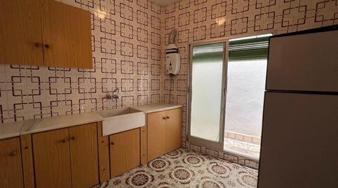 Foto 2 de Casa o xalet en venda a Calle Iglesia de La(rub. Bajos),, Pozorrubielos de la Mancha, Cuenca