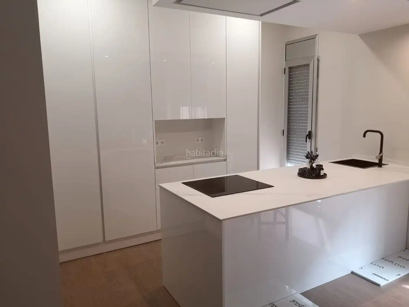 Casa amb jardí en venda a Carrer Rec de la Bassada 34, imagen 5