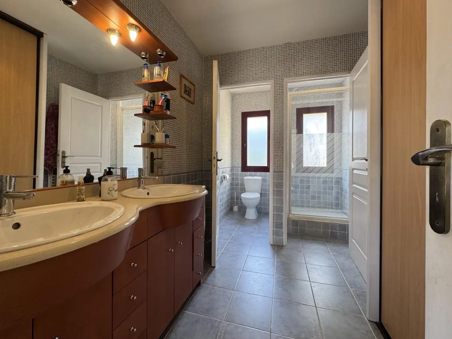 Baño de Casa o chalet en venta en Sant Llorenç de la Muga con Calefacción, Jardín privado y Terraza