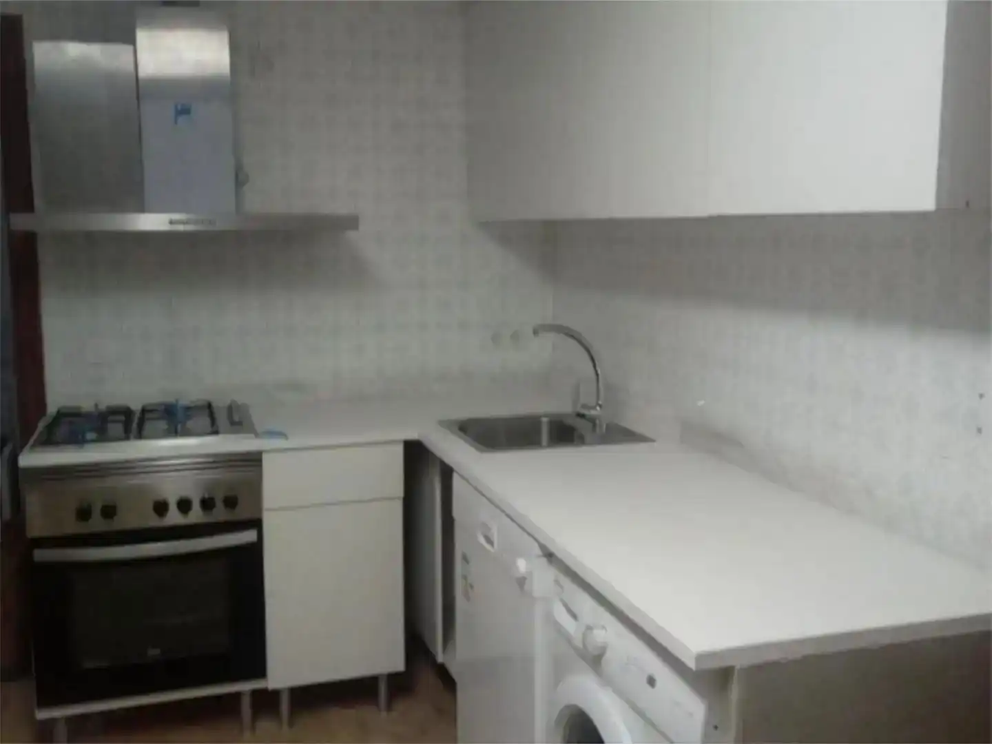 Kitchen of Flat for rent in  Valencia Capital  with Balcony